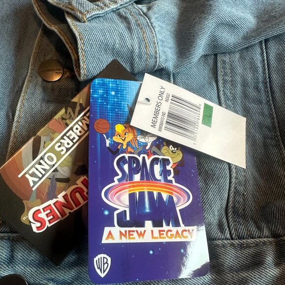Members Only Looney Tunes Space Jam A New Legacy Denim Jacket Size Large NWT - Picture 13 of 15